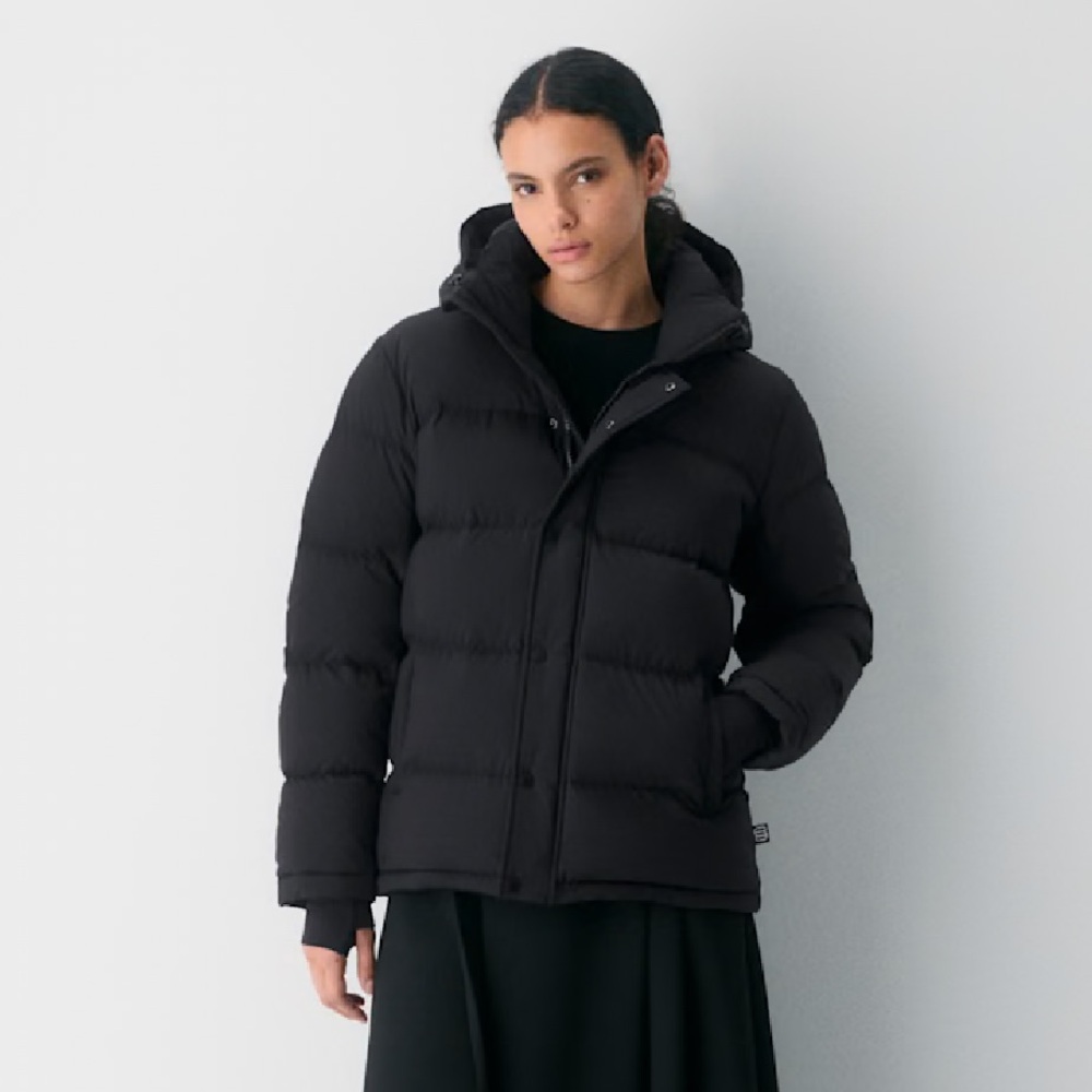 Aritzia Black Puffer Jacket